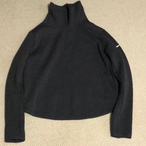 Nike sweat shirt women’s